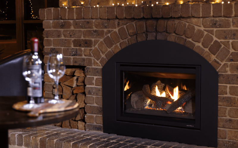 HEAT & GLO I30X FIREPLACE 2 full res